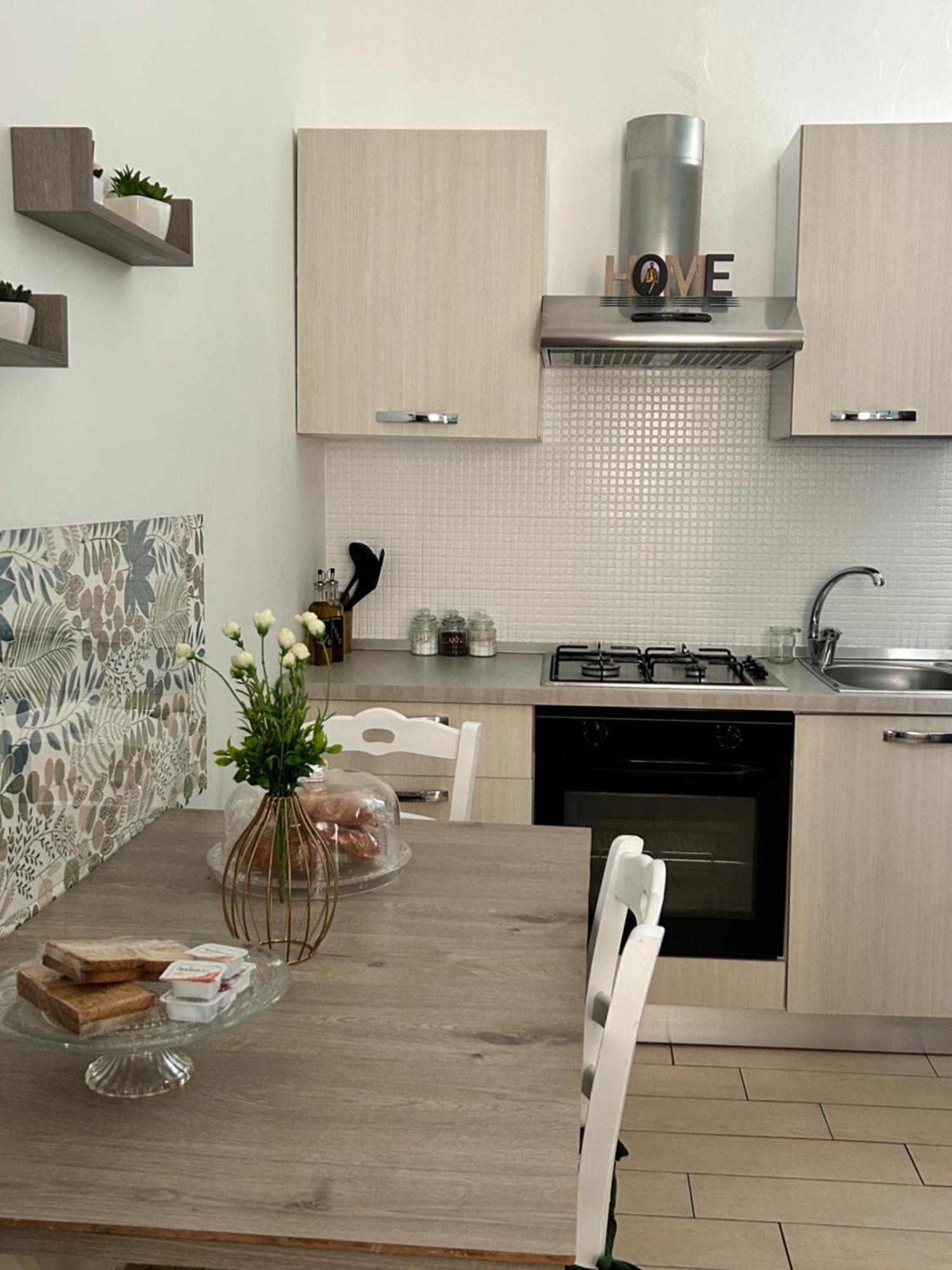 La Finestrella Apartment Giardina Gallotti Exterior foto