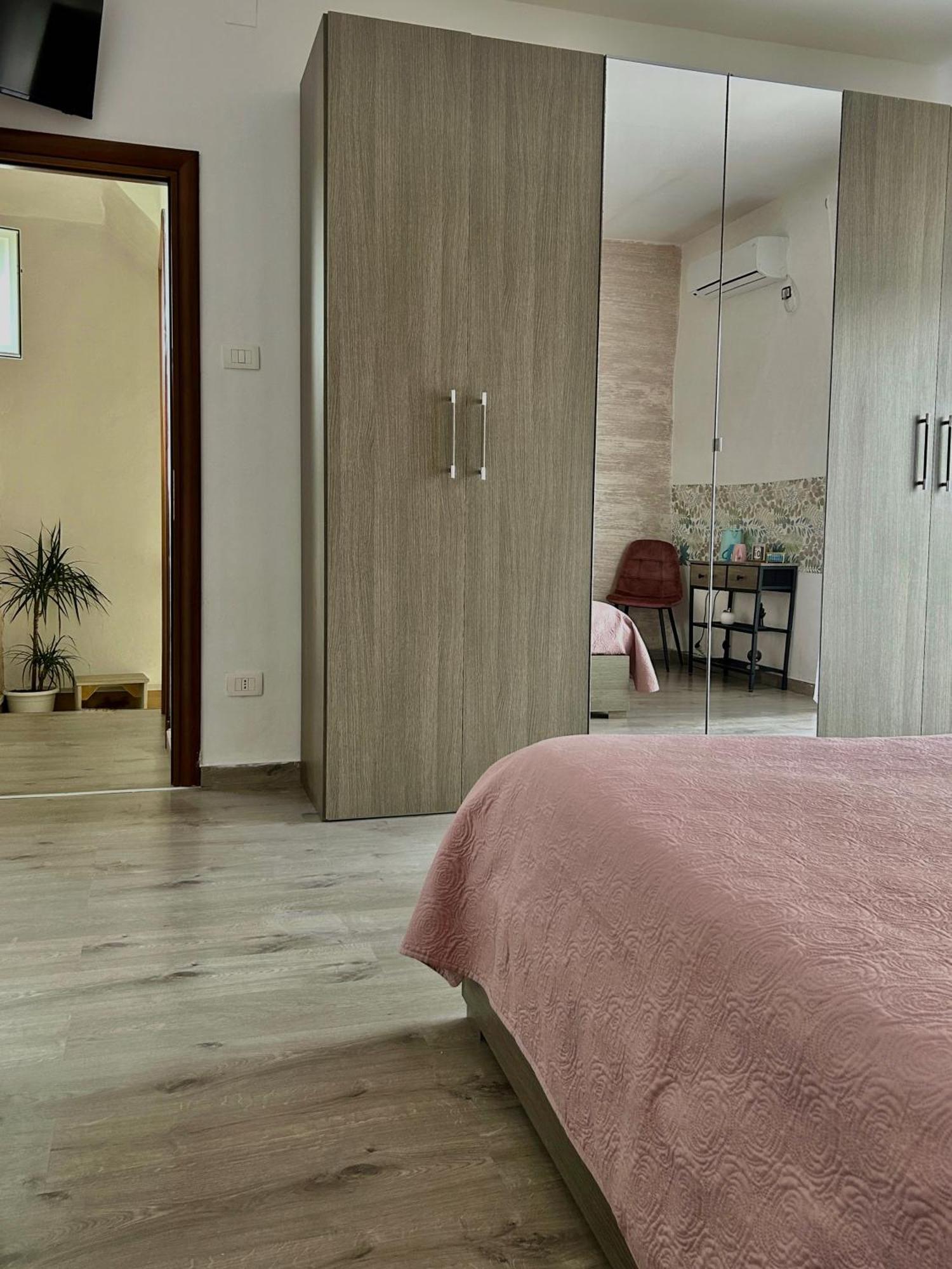 La Finestrella Apartment Giardina Gallotti Exterior foto